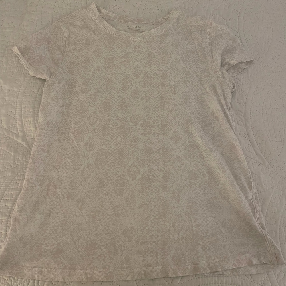 athleta snakeskin tshirt